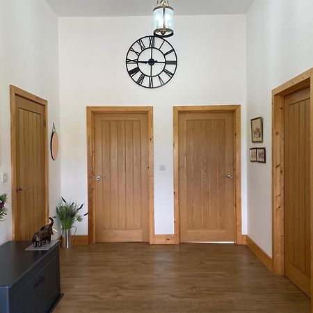King Richard'S Luxury Lodge - Sleeps Up To 8 ,Dog Friendly ,Near Sherwood Forest At Fairview Farm In Nottingham Set In 88 Acres And Great For Groups,Family Gatherings,Corporate Events Exteriör bild