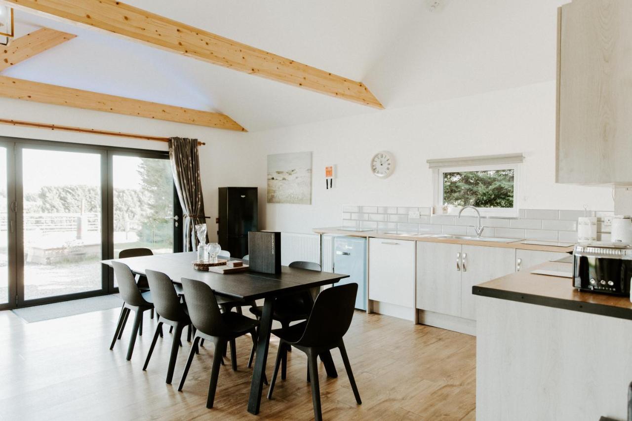 King Richard'S Luxury Lodge - Sleeps Up To 8 ,Dog Friendly ,Near Sherwood Forest At Fairview Farm In Nottingham Set In 88 Acres And Great For Groups,Family Gatherings,Corporate Events Exteriör bild